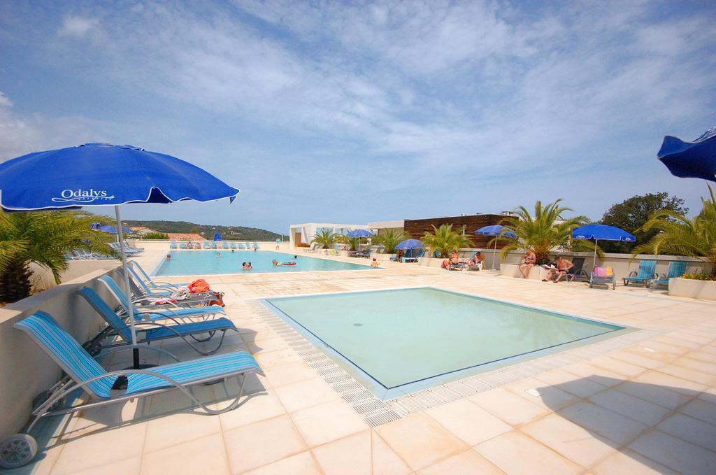 Residence Odalys Les Villas De Bel Godere ベルゴデール エクステリア 写真